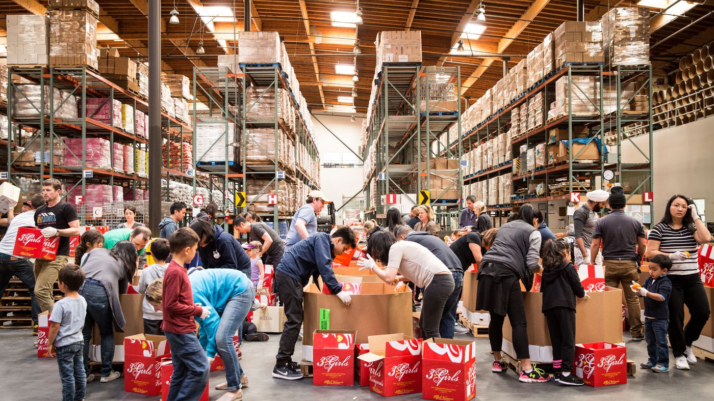 Spread Joy This Thanksgiving: Volunteer Locally to Fight Hunger